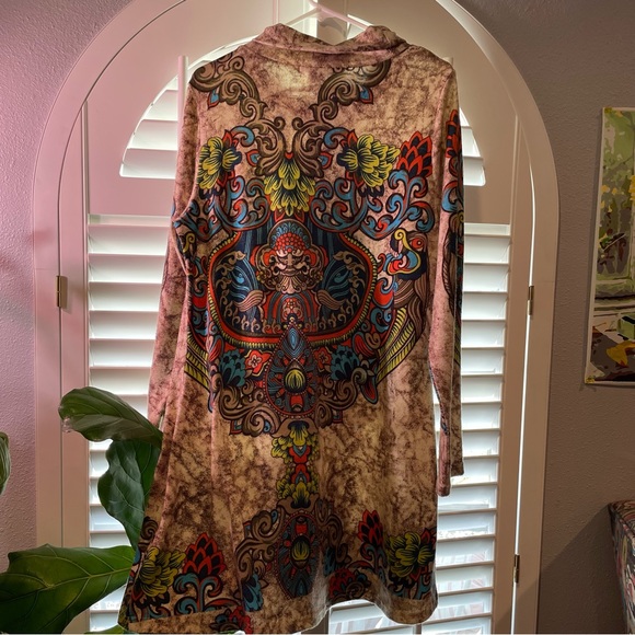 Women’s Radzoli XL multi-colored vibrant print cowl neck pullover - Picture 4 of 13